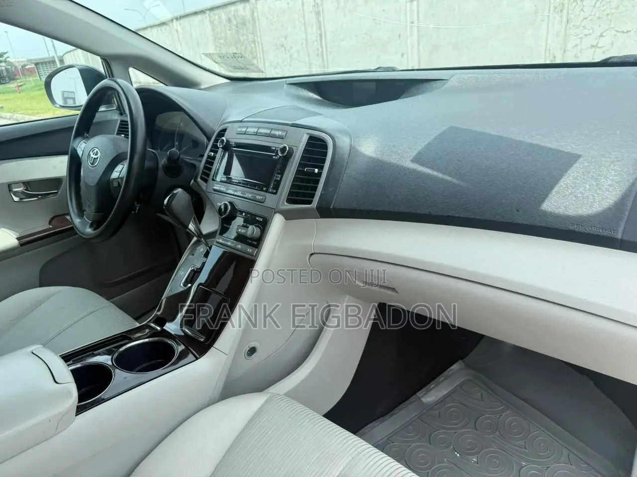 Toyota Venza 2010 Gray