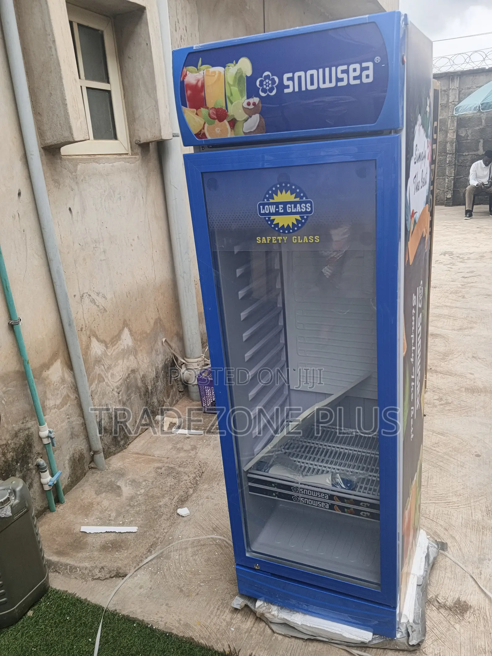 Snowsea LC-300W Upright Chiller 165v-265v