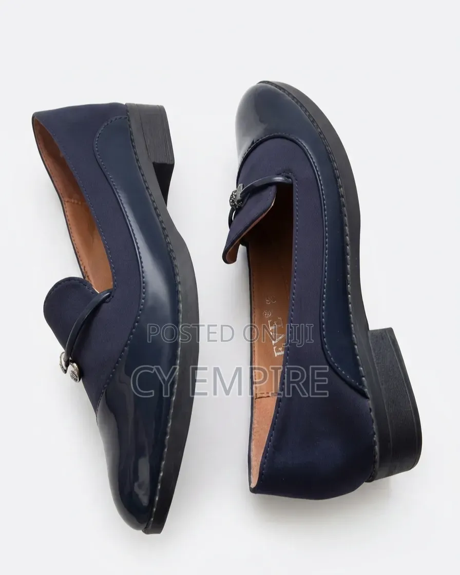 Girls Two-Tone Patent Textured Ballerina Flat