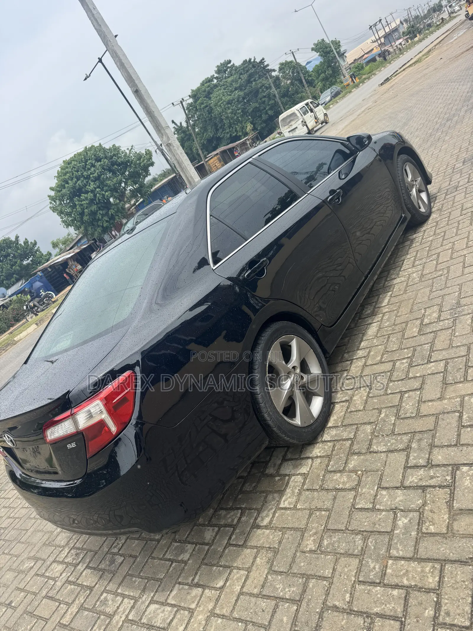 Toyota Camry SE 4dr Sedan (2.5L 4cyl 6A) 2013 Black