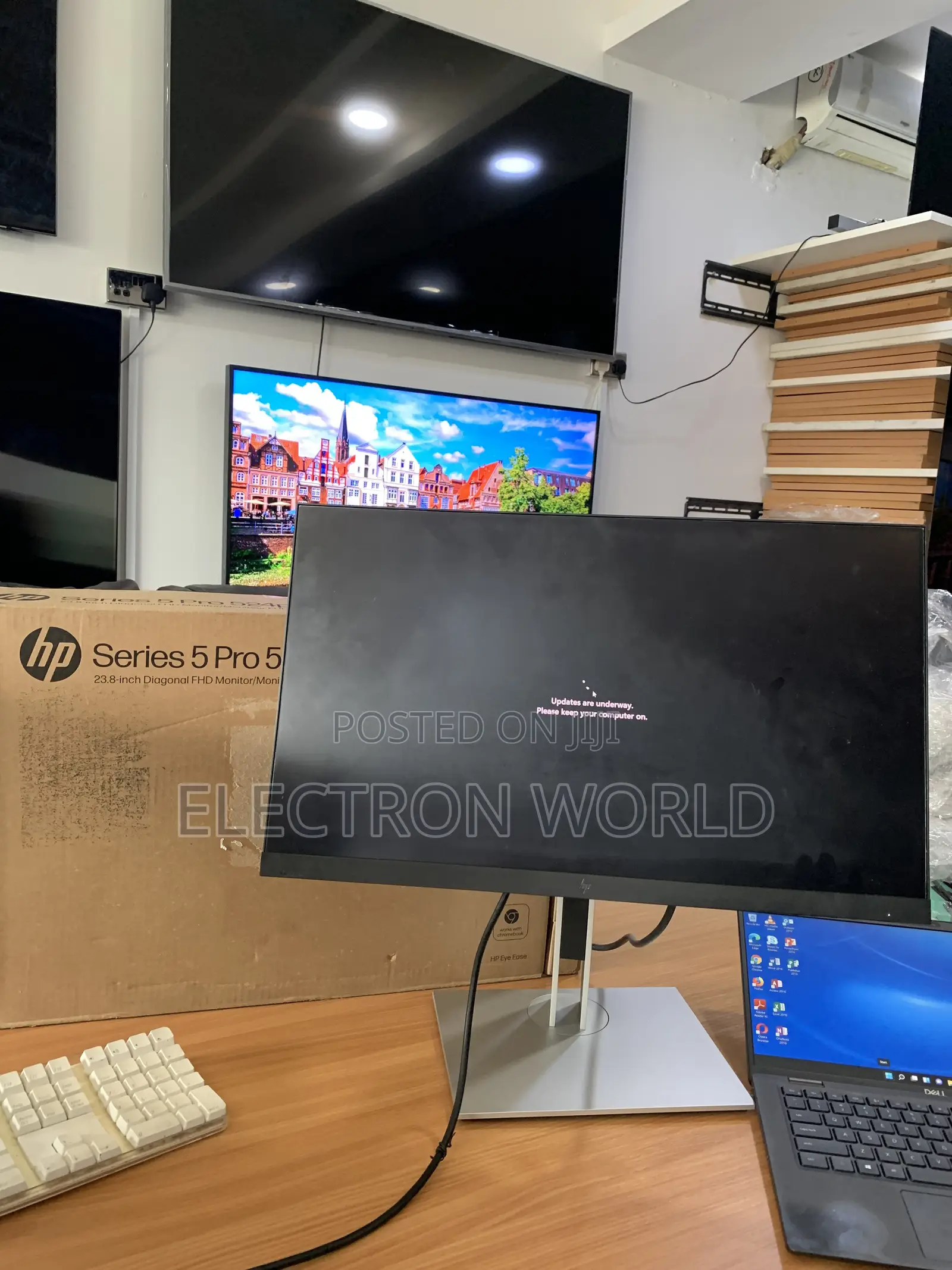 HP 24-Inch Full HD Business Monitor With a Slim Bezel