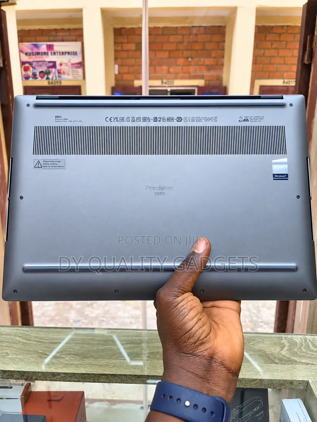 Laptop Dell Precision 5560 16GB Intel Core i7 SSD 512GB