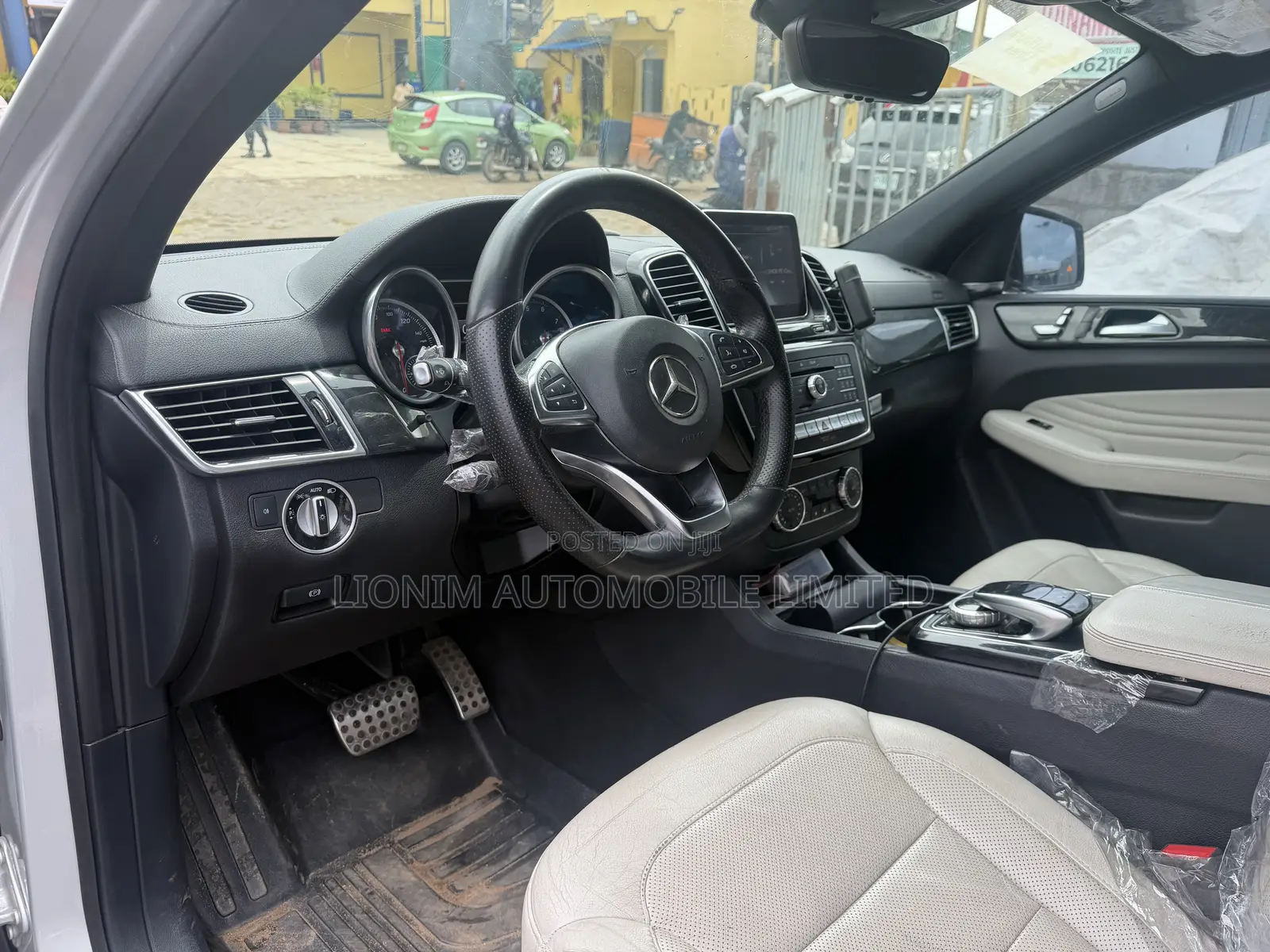Mercedes-Benz GLE-Class 2016 Silver