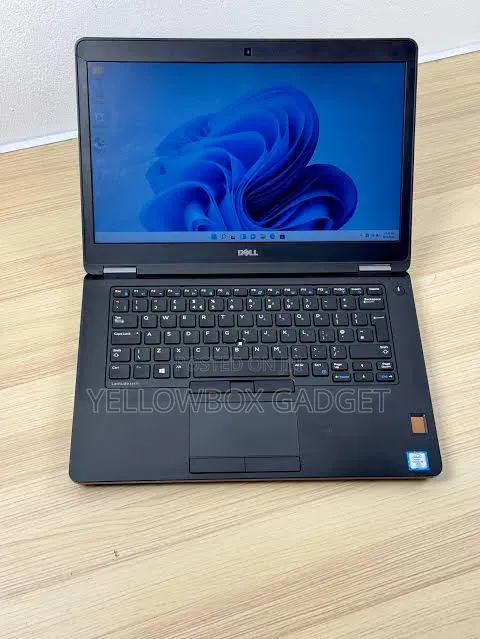 New Laptop Dell Latitude 14 E5470 8GB Intel Core i5 SSD 256GB