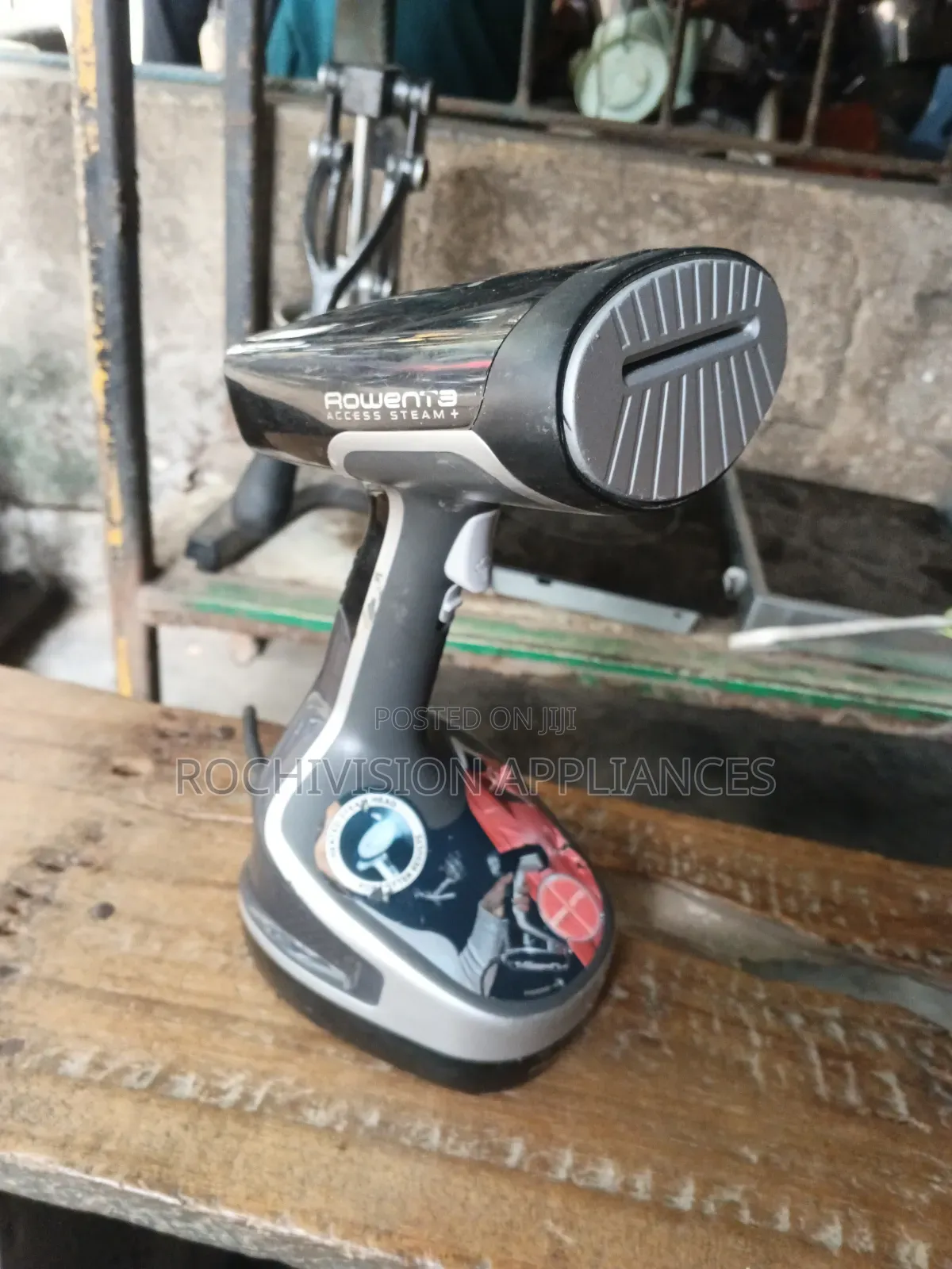 ROWENTA Foreign Used Professional Handheld Garment Steamer Cake Steama