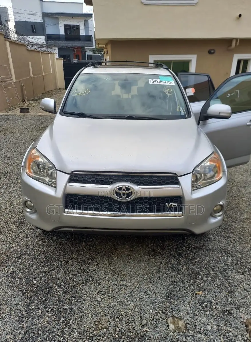 Toyota RAV4 Limited V6 2009 Silver