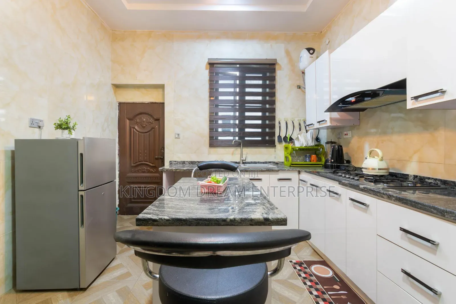 Furnished 4bdrm Duplex in Orchid Road Lekki for rent