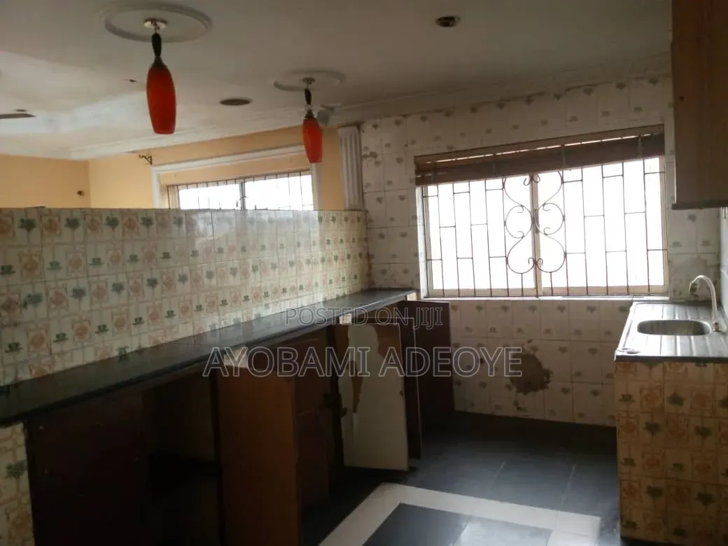 3bdrm Apartment in Sangotedo for rent