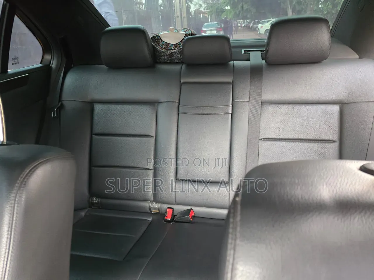 Mercedes-Benz E350 2011 Black
