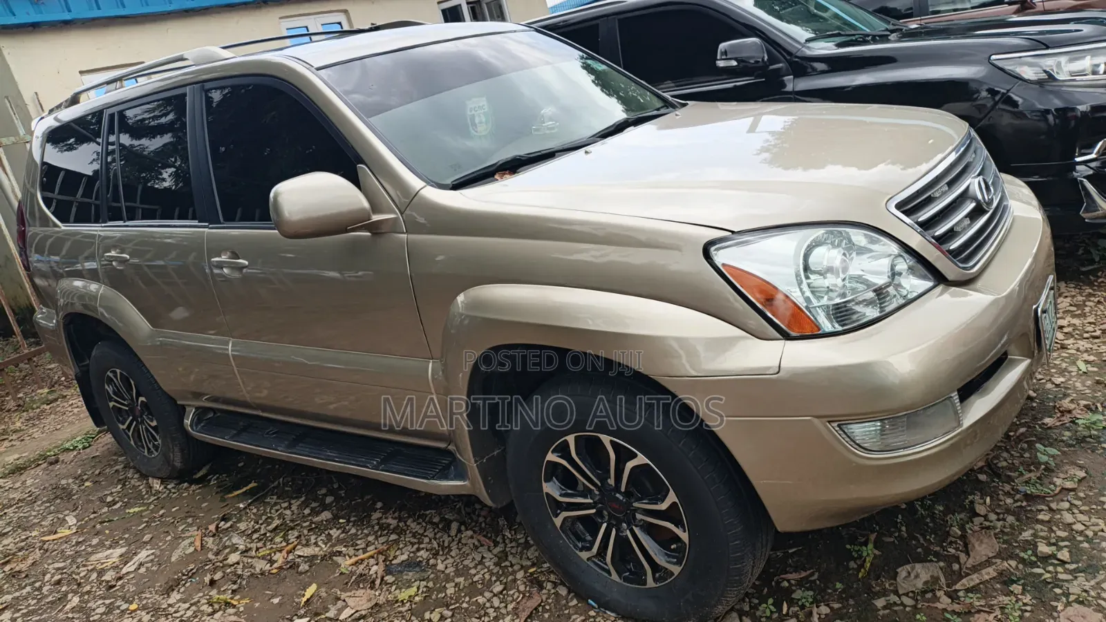 Lexus GX 470 2004 Gold