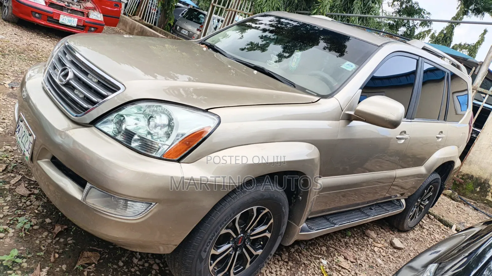 Lexus GX 470 2004 Gold