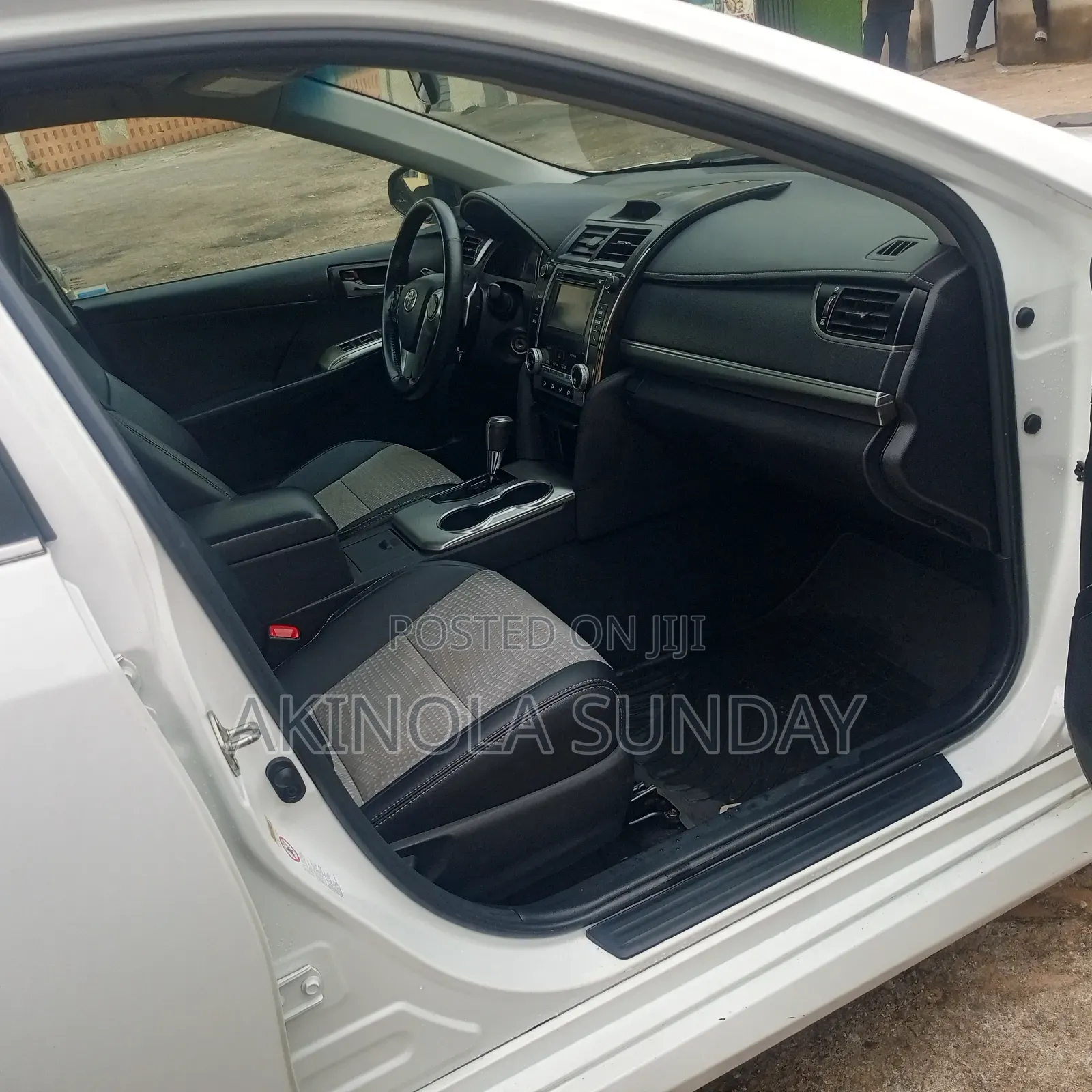 Toyota Camry 2014 White