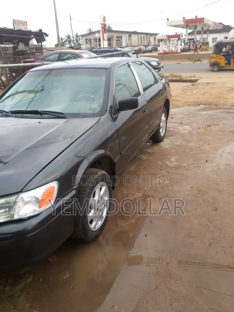 Toyota Camry 2002 Gray