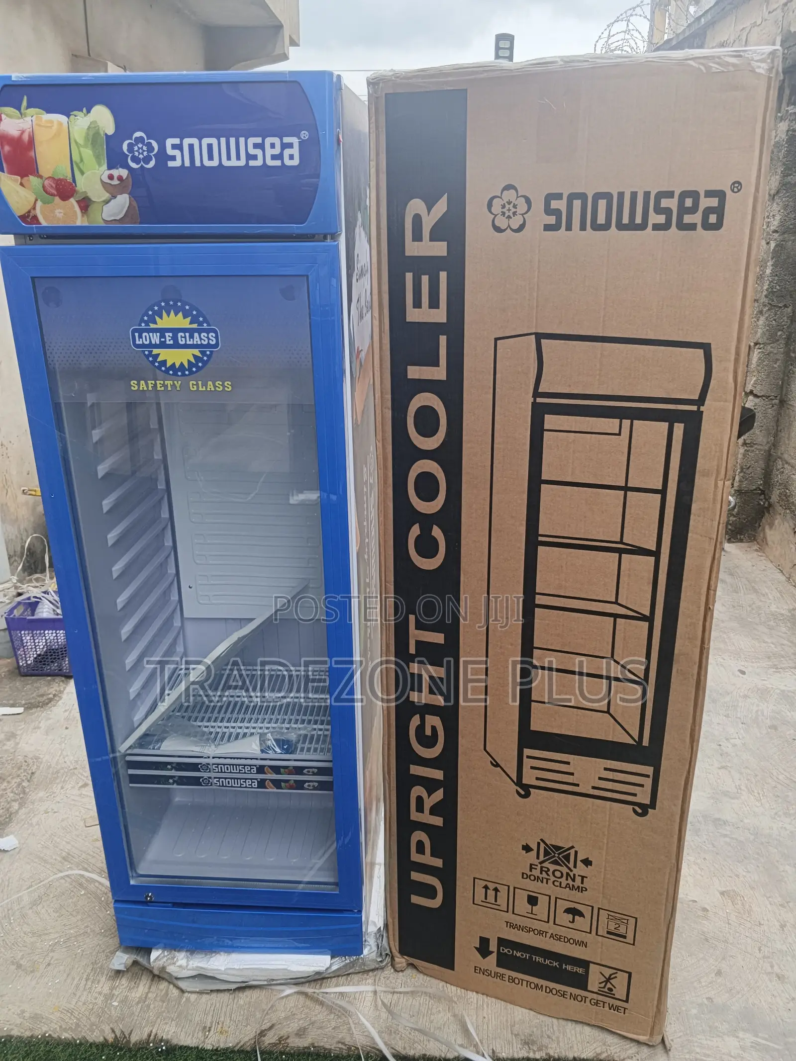 Upright Snowsea Cooler for Businesses