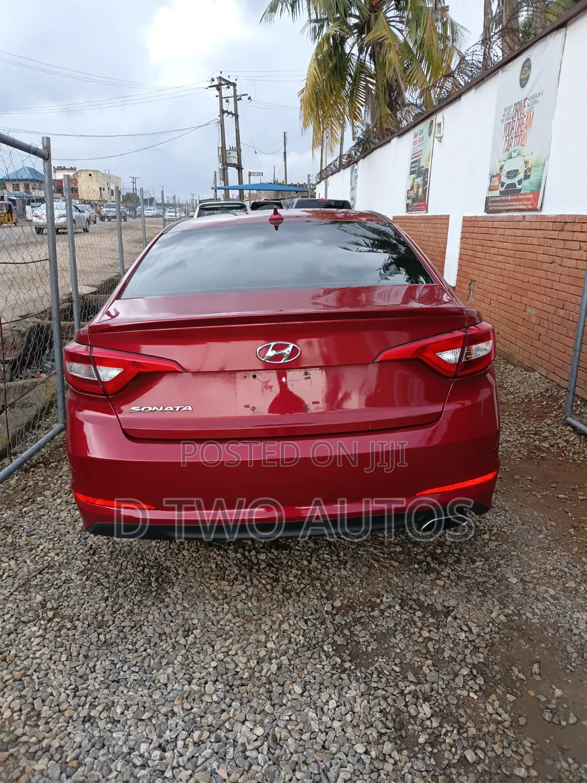 Hyundai Sonata SE 4dr Sedan (2.4L 4cyl 6A) 2015 Red