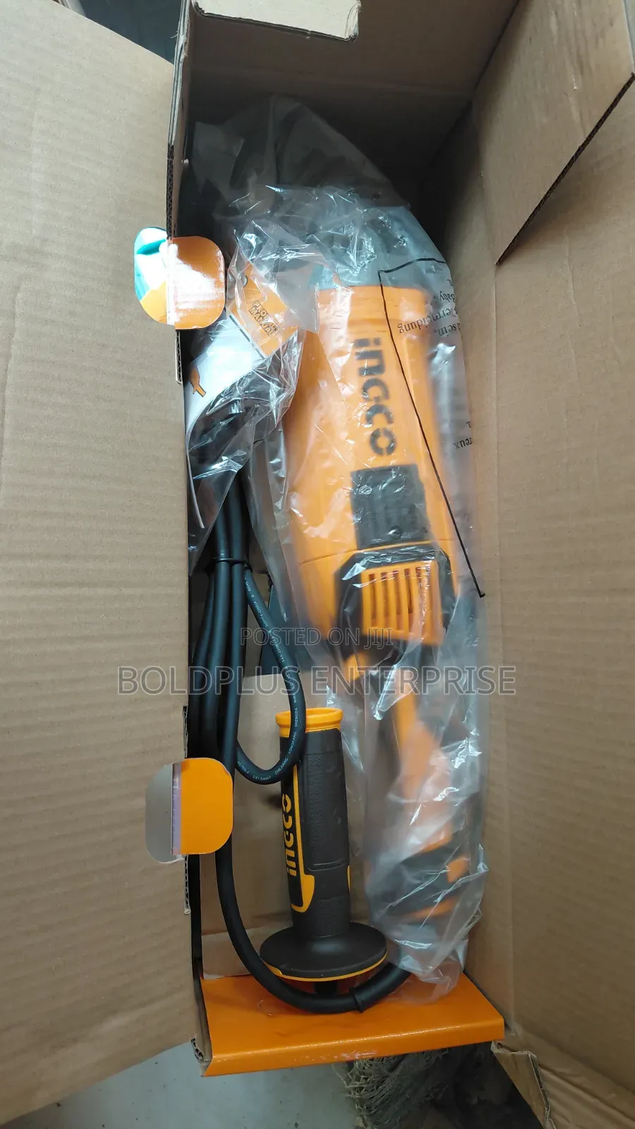 2400 Watts Ingco Big Angle Grinding Machine