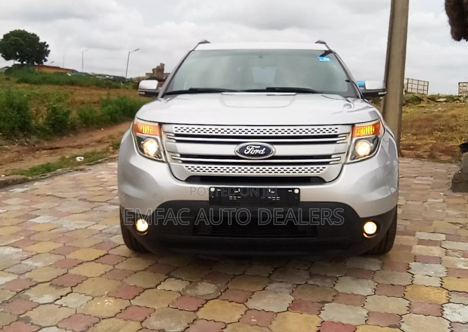 Ford Explorer Limited 4dr 4x4 (3.5L 6cyl 6A) 2013 Silver
