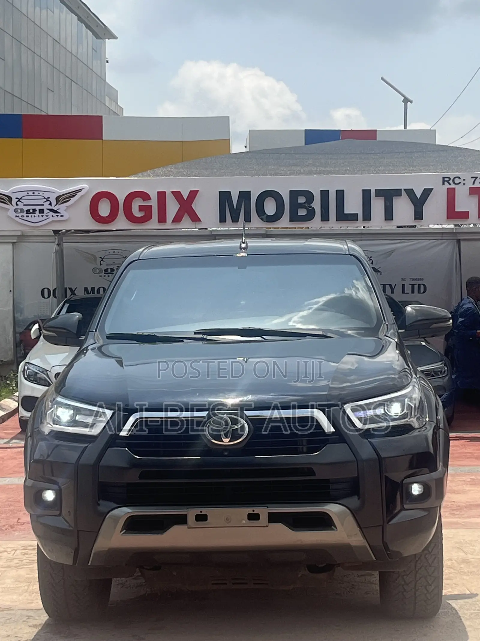 Toyota Hilux 2023 Black