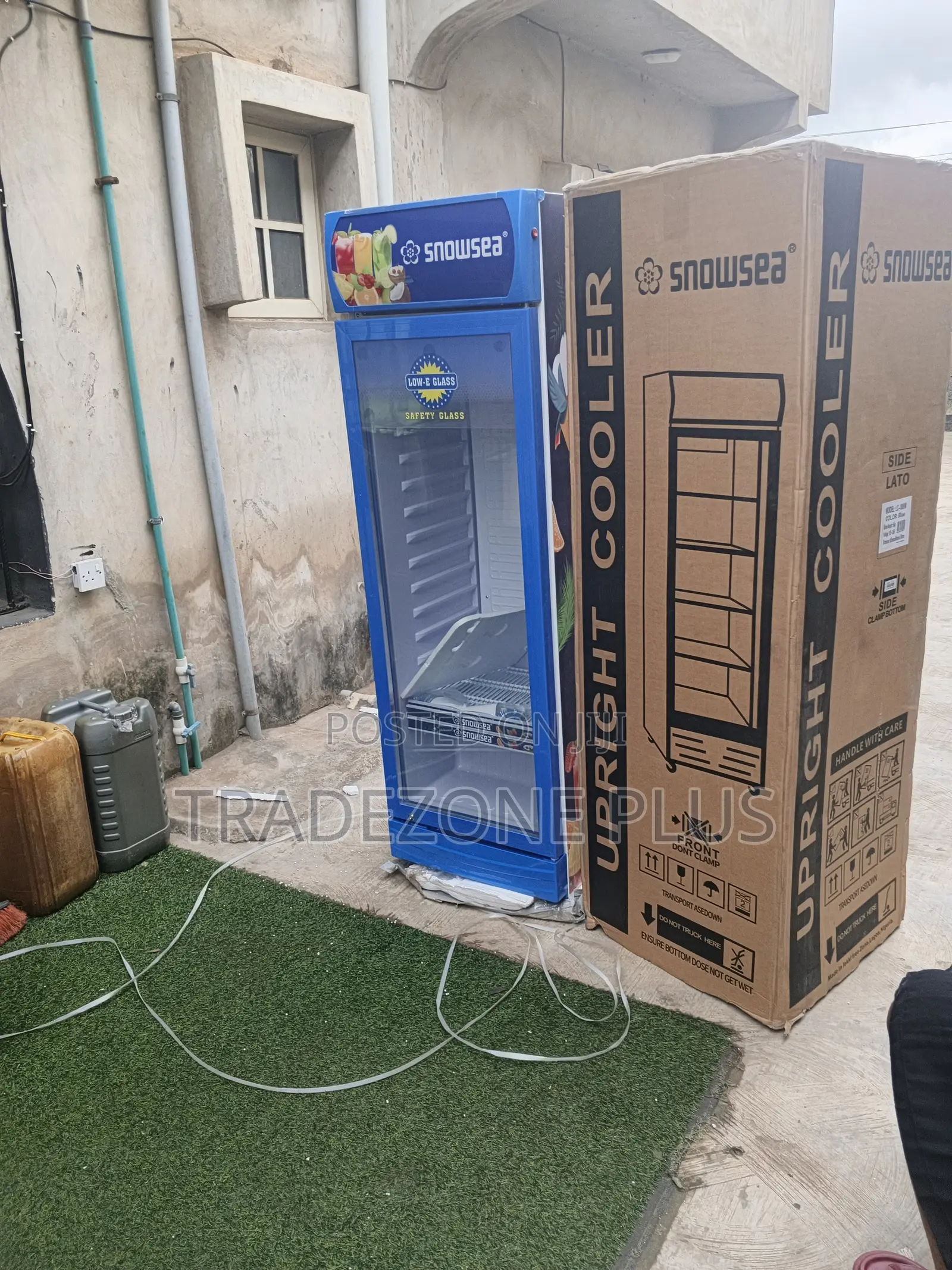 Snowsea Commercial Cold Drinks Upright Cooler