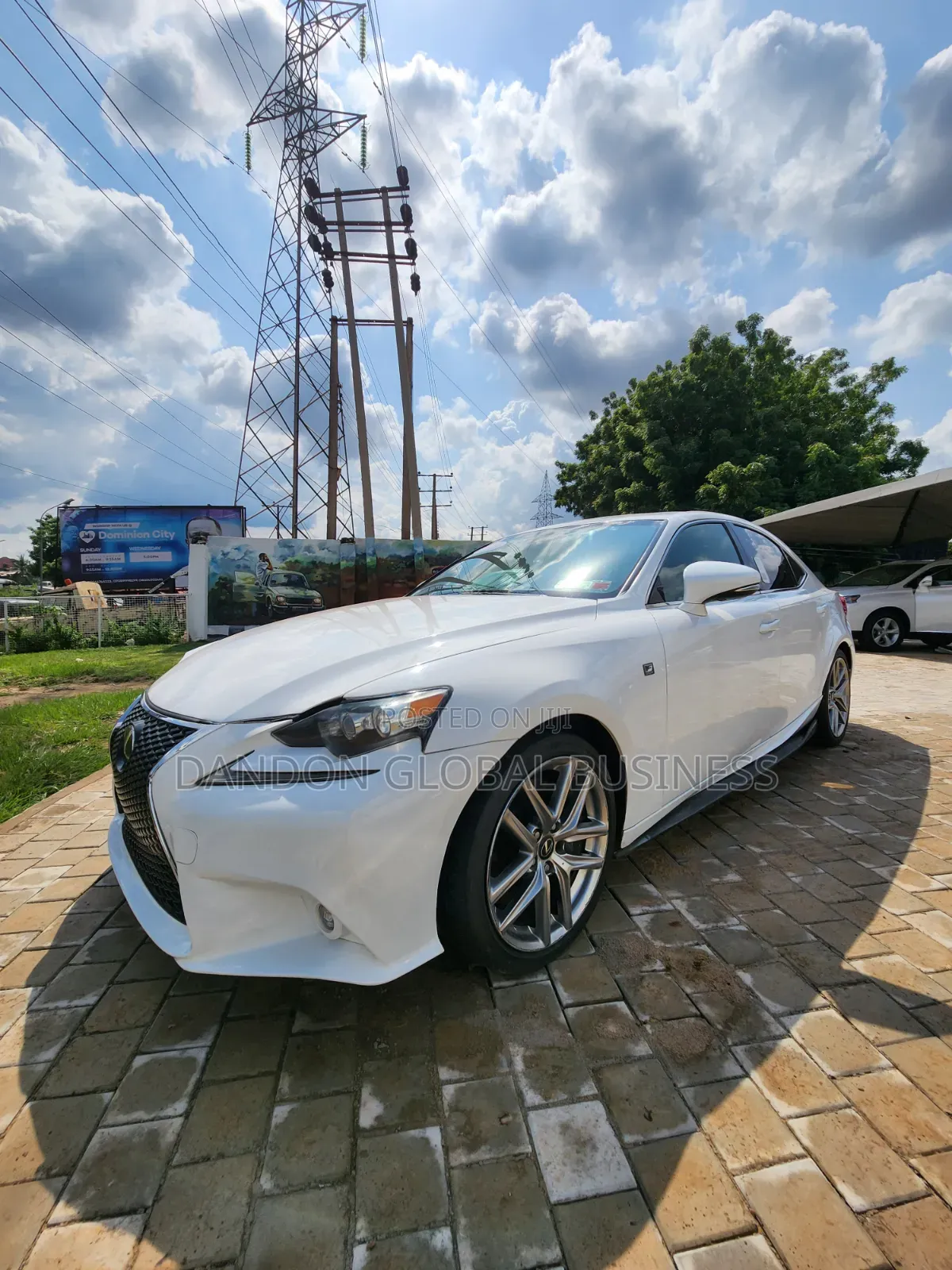Lexus IS 2018 White