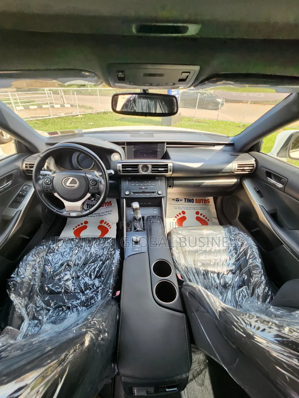 Lexus IS 2018 White
