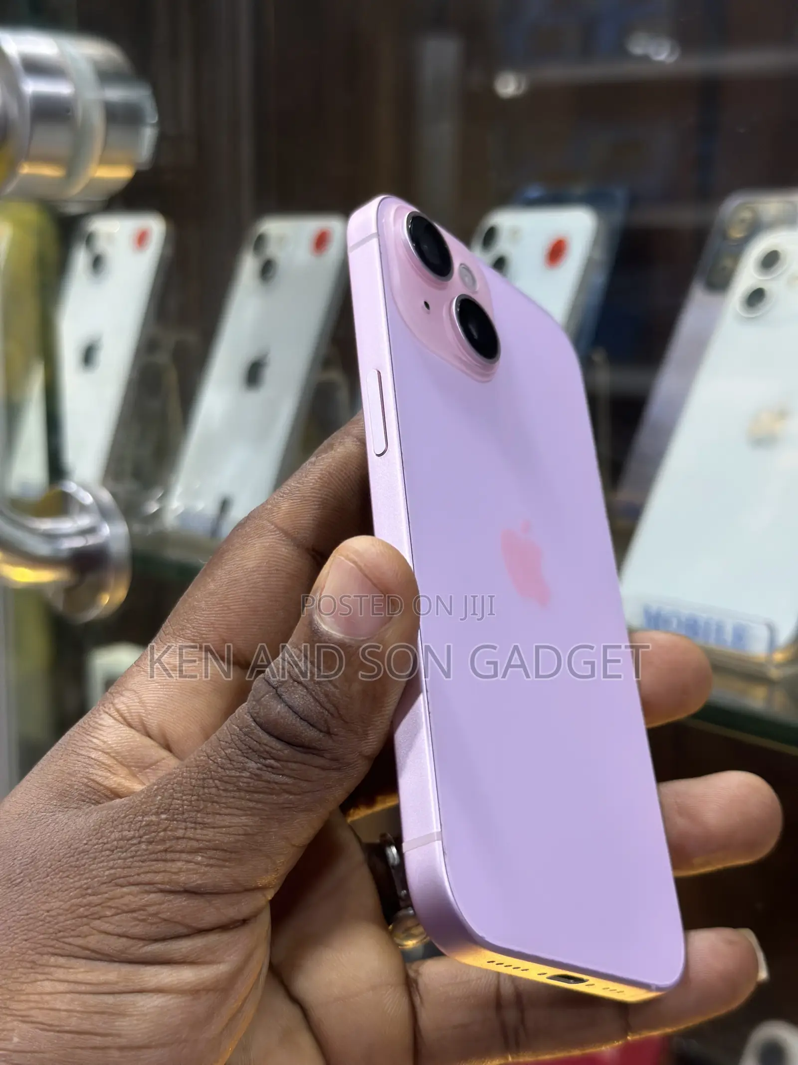 Apple iPhone 15 128 GB Pink