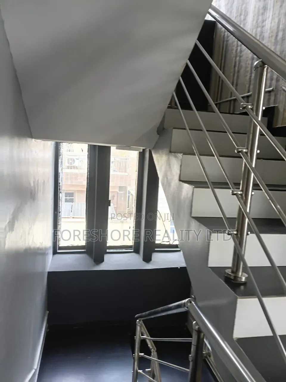 4bdrm Duplex in Ikeja Gra for rent