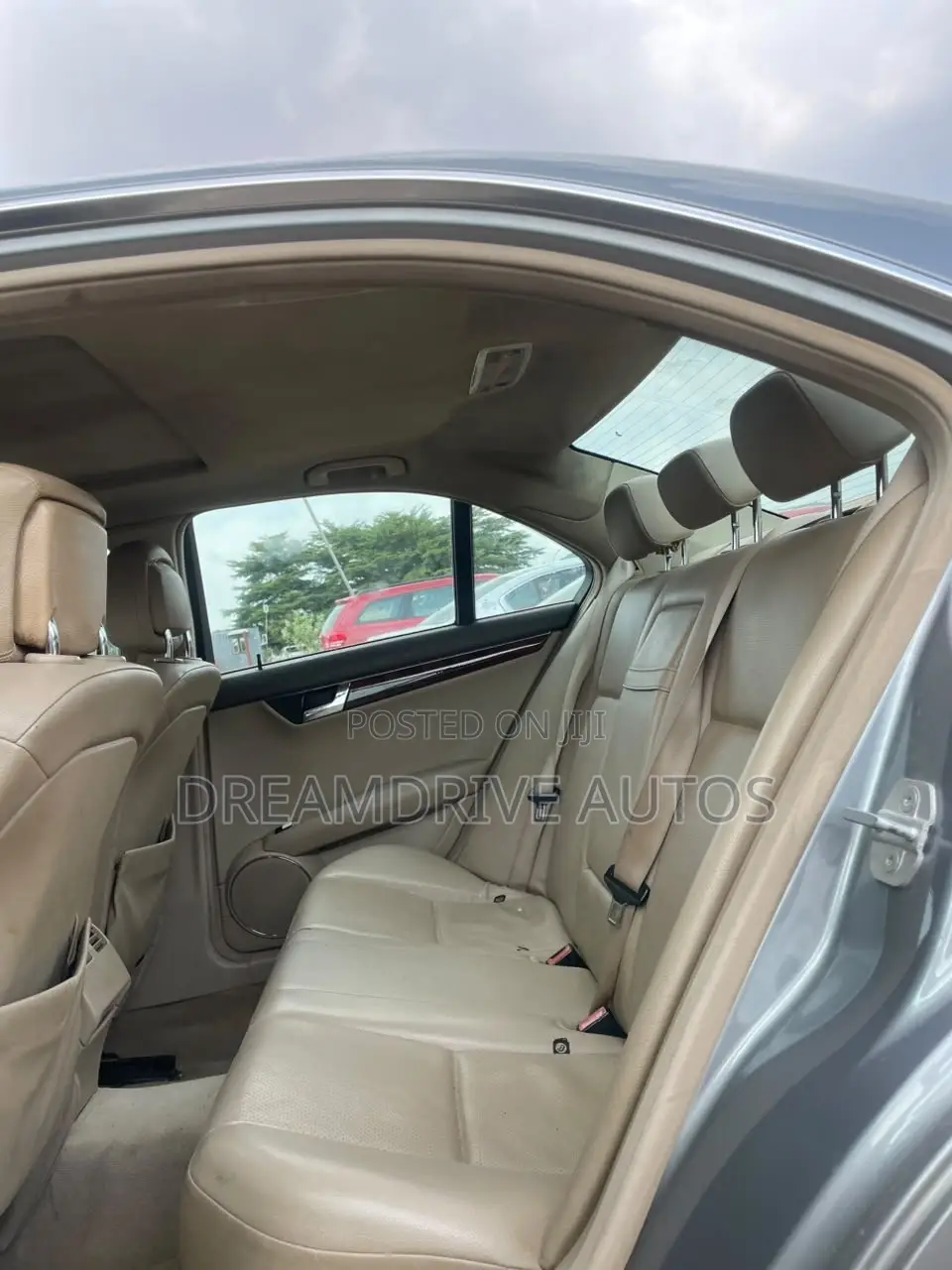 Mercedes-Benz C300 2009 Gray