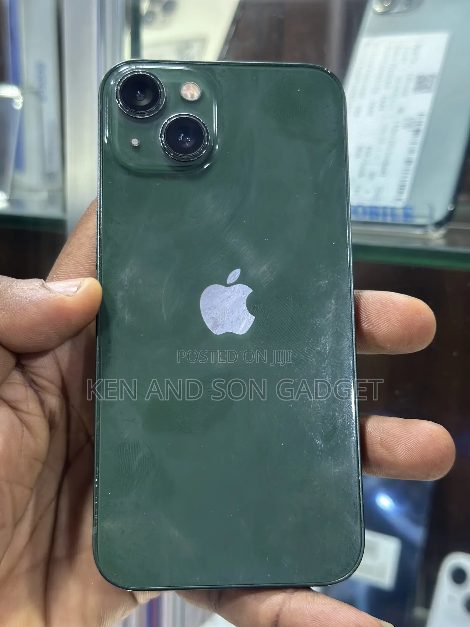 Apple iPhone 13 128 GB Green