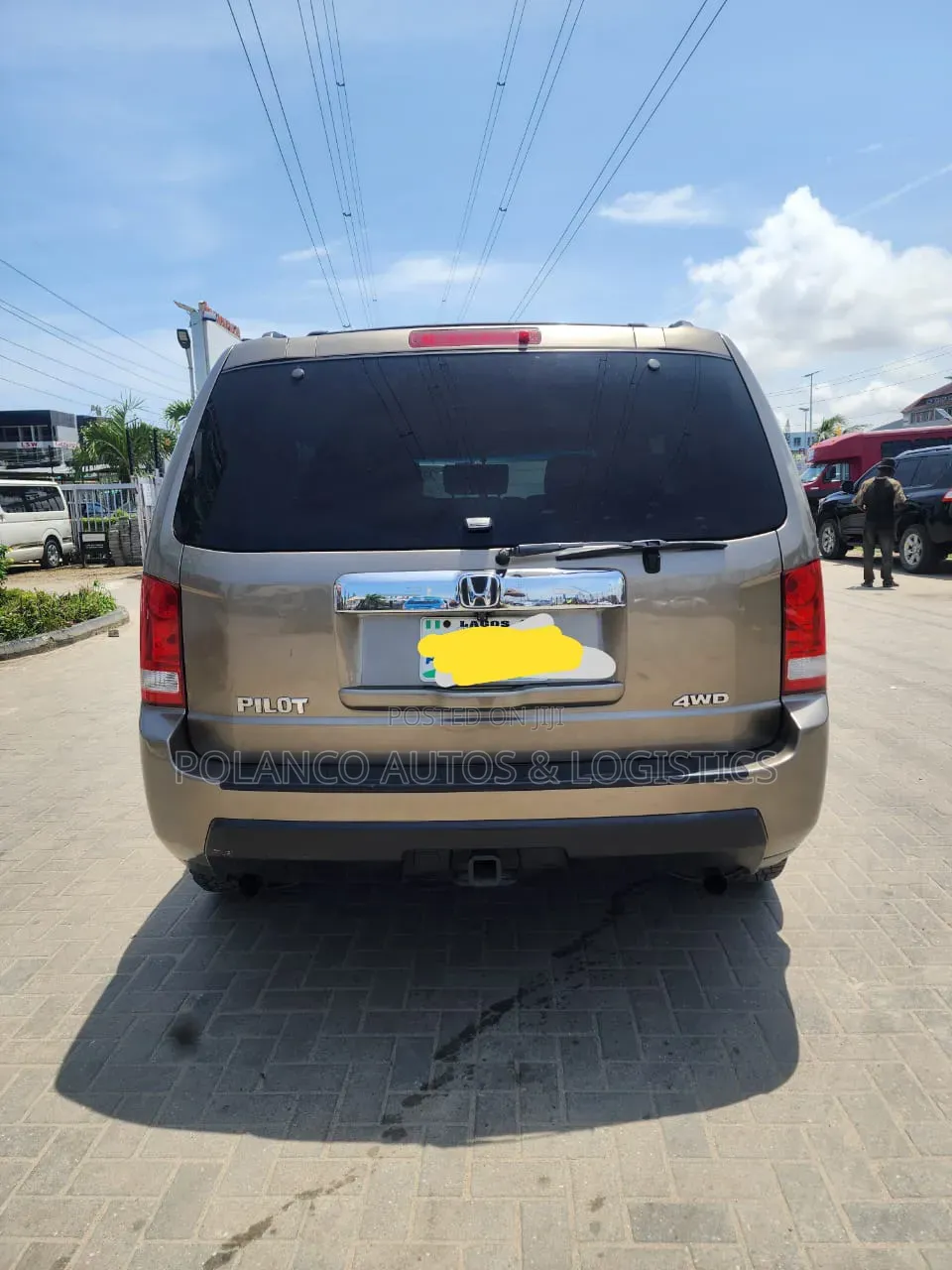 Honda Pilot LX 4dr SUV 4WD (3.5L 6cyl 5A) 2011 Beige