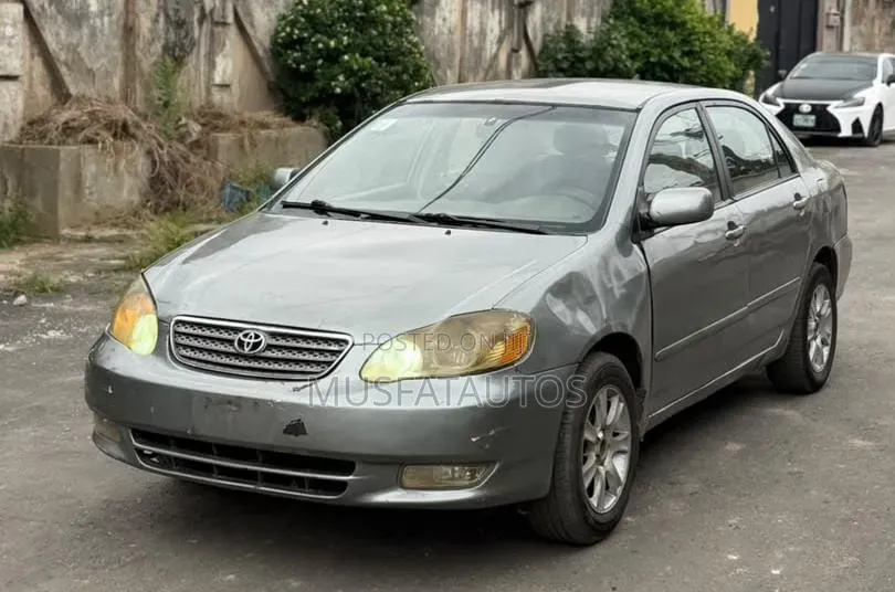 Toyota Corolla 2003 Gray