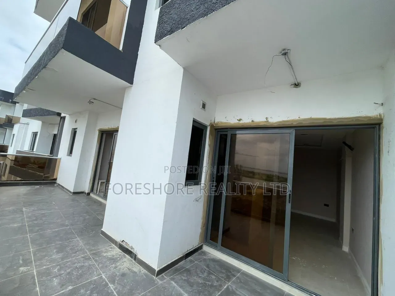 4bdrm Mansion in Osborne Foreshore for rent