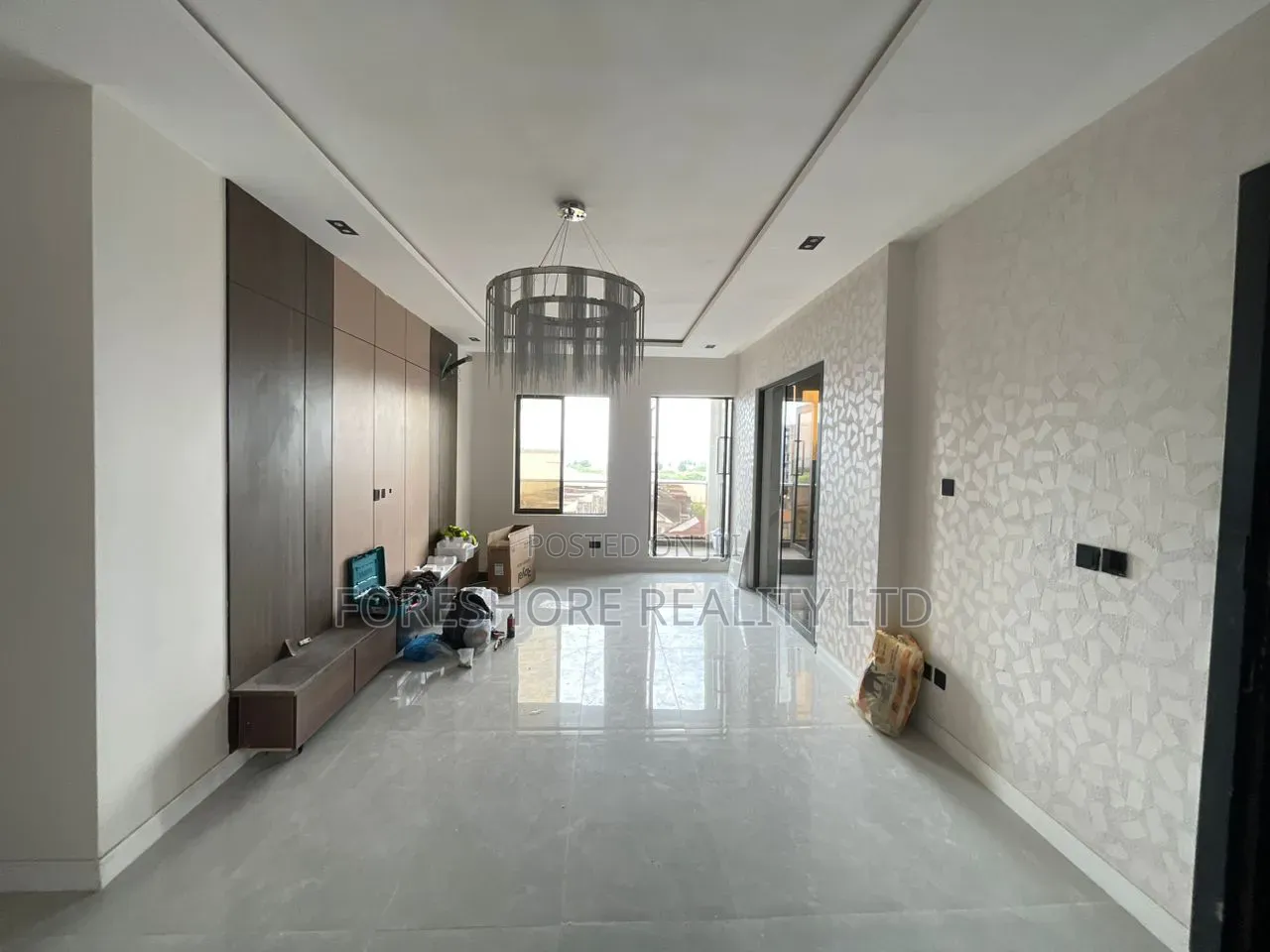 4bdrm Mansion in Osborne Foreshore for rent