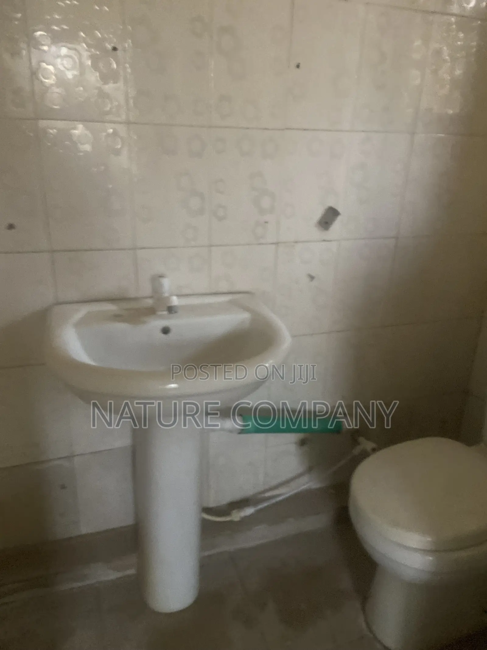 3bdrm Block of Flats in River Bank Estate, Ojodu for rent