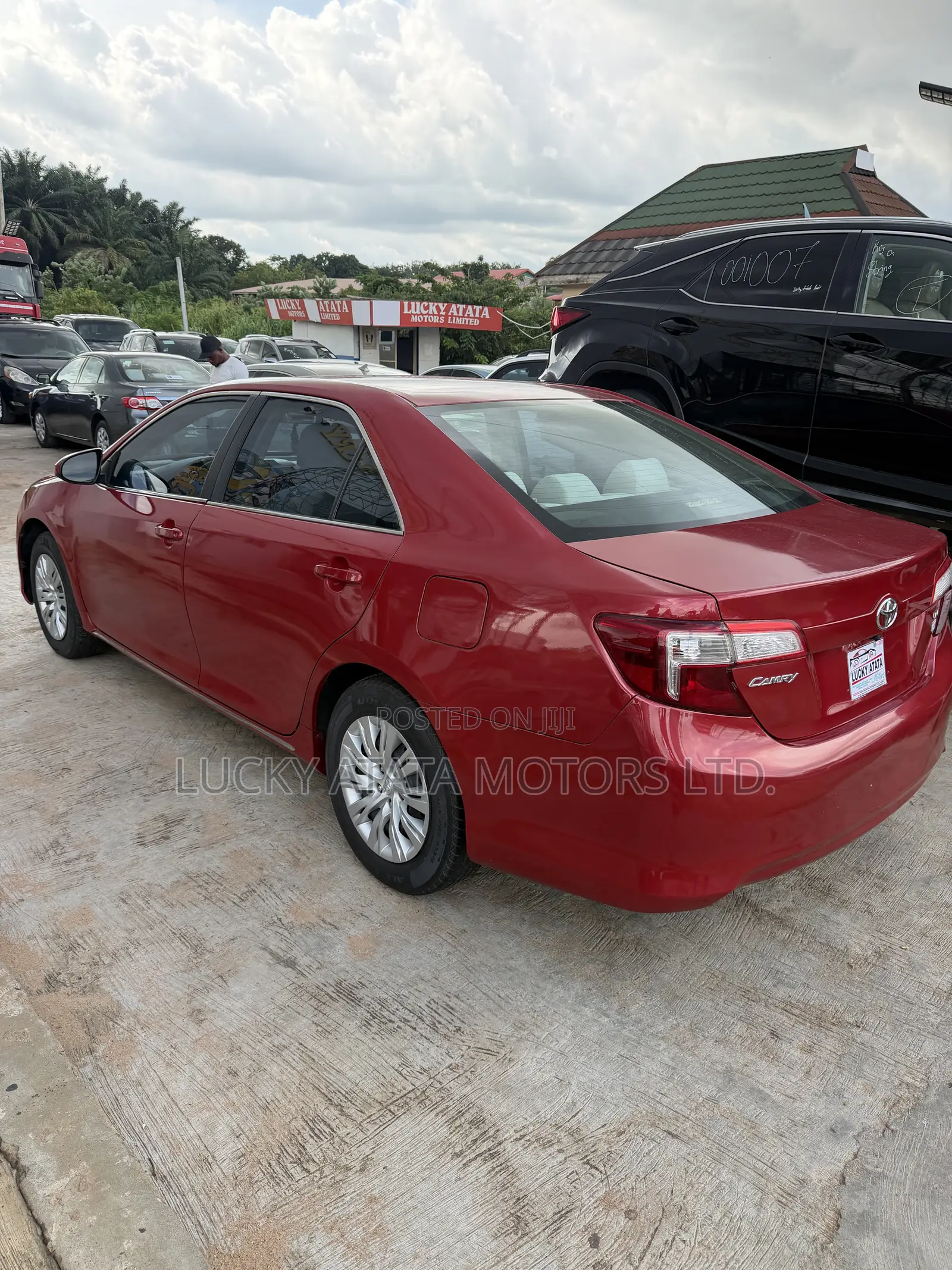 Toyota Camry 2013 Red