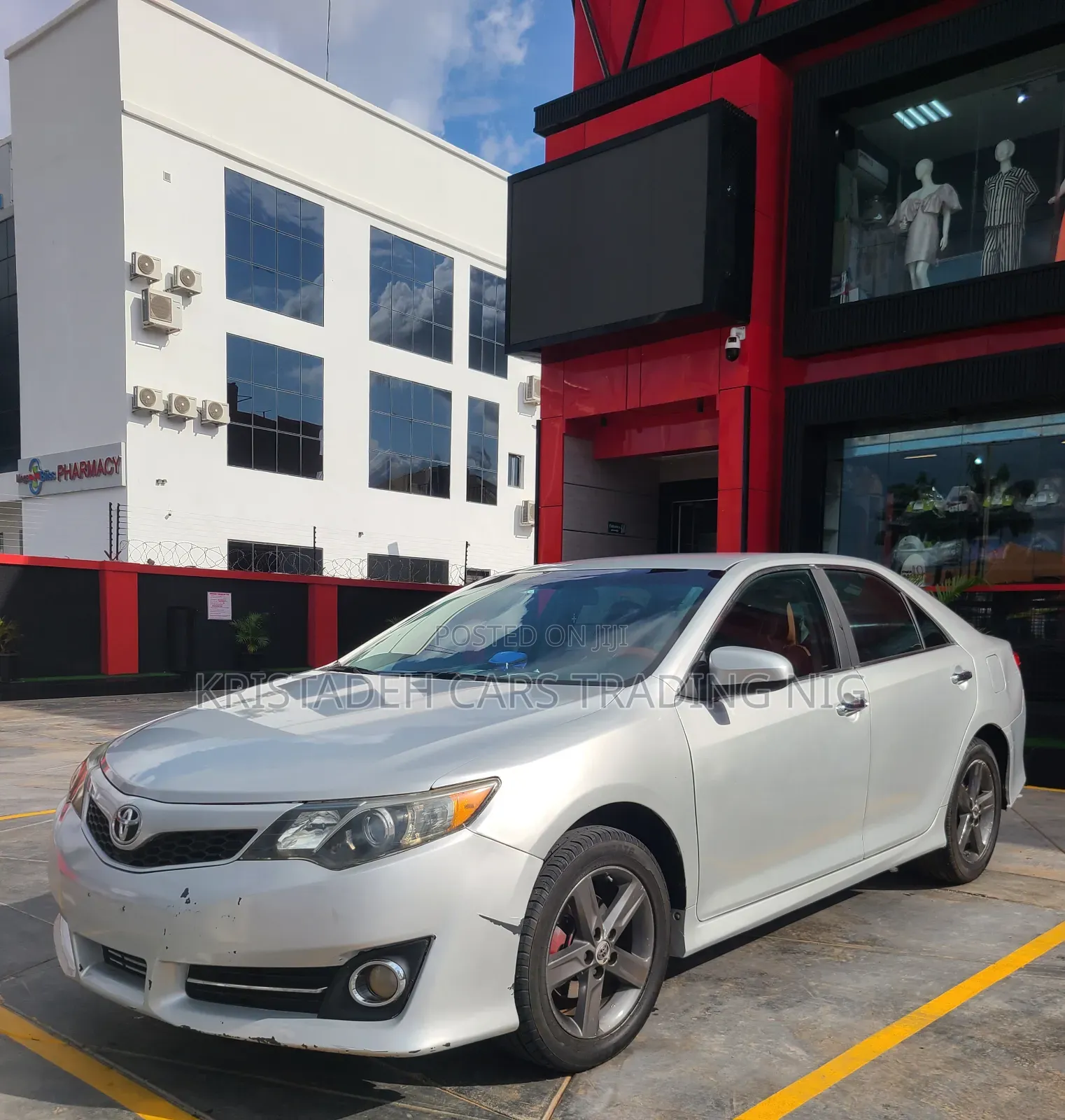 Toyota Camry 2014 White