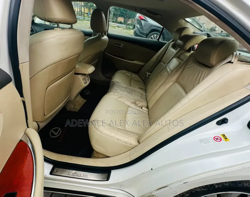 Lexus ES 350 2010 White