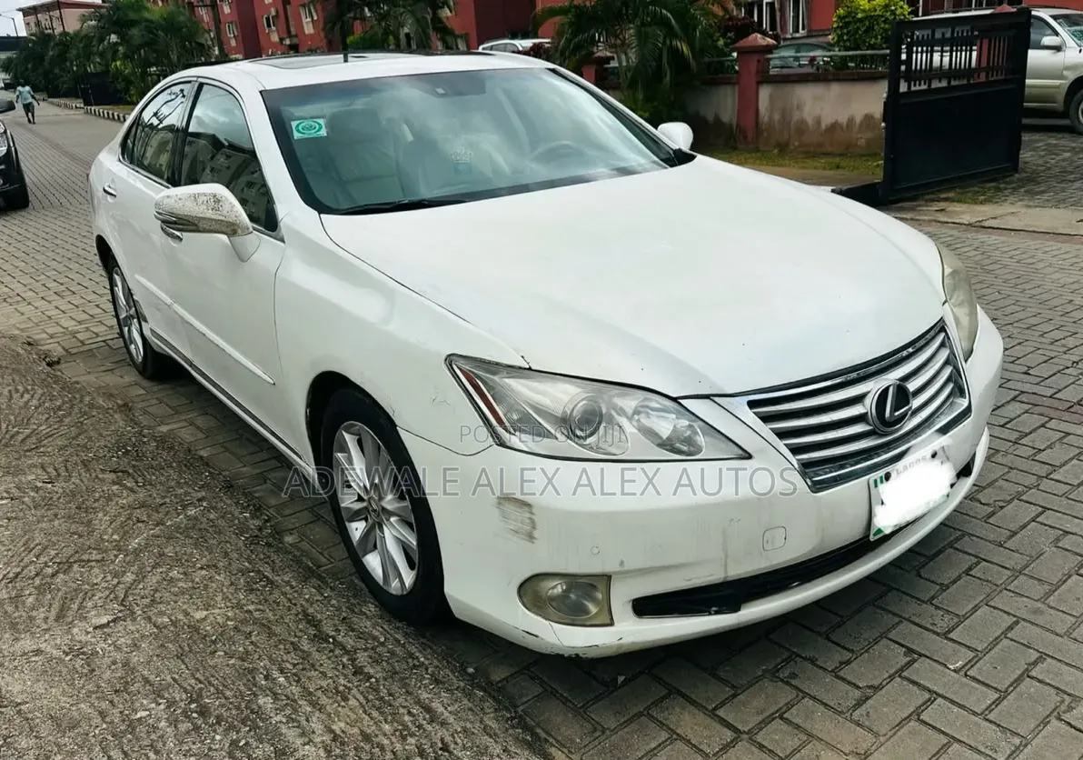 Lexus ES 350 2010 White
