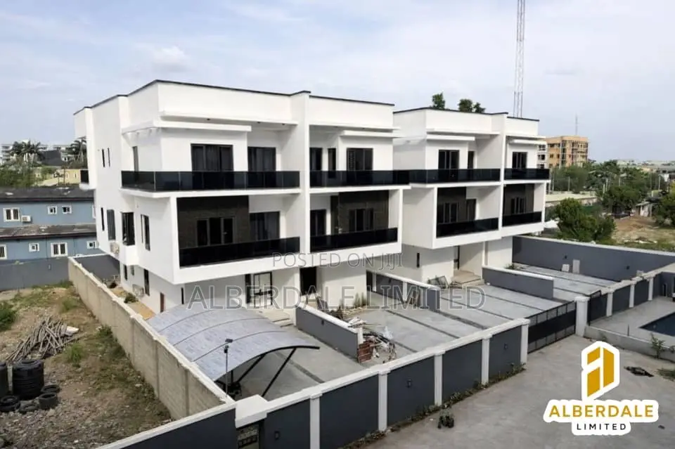 5bdrm House in Ikeja GRA for sale