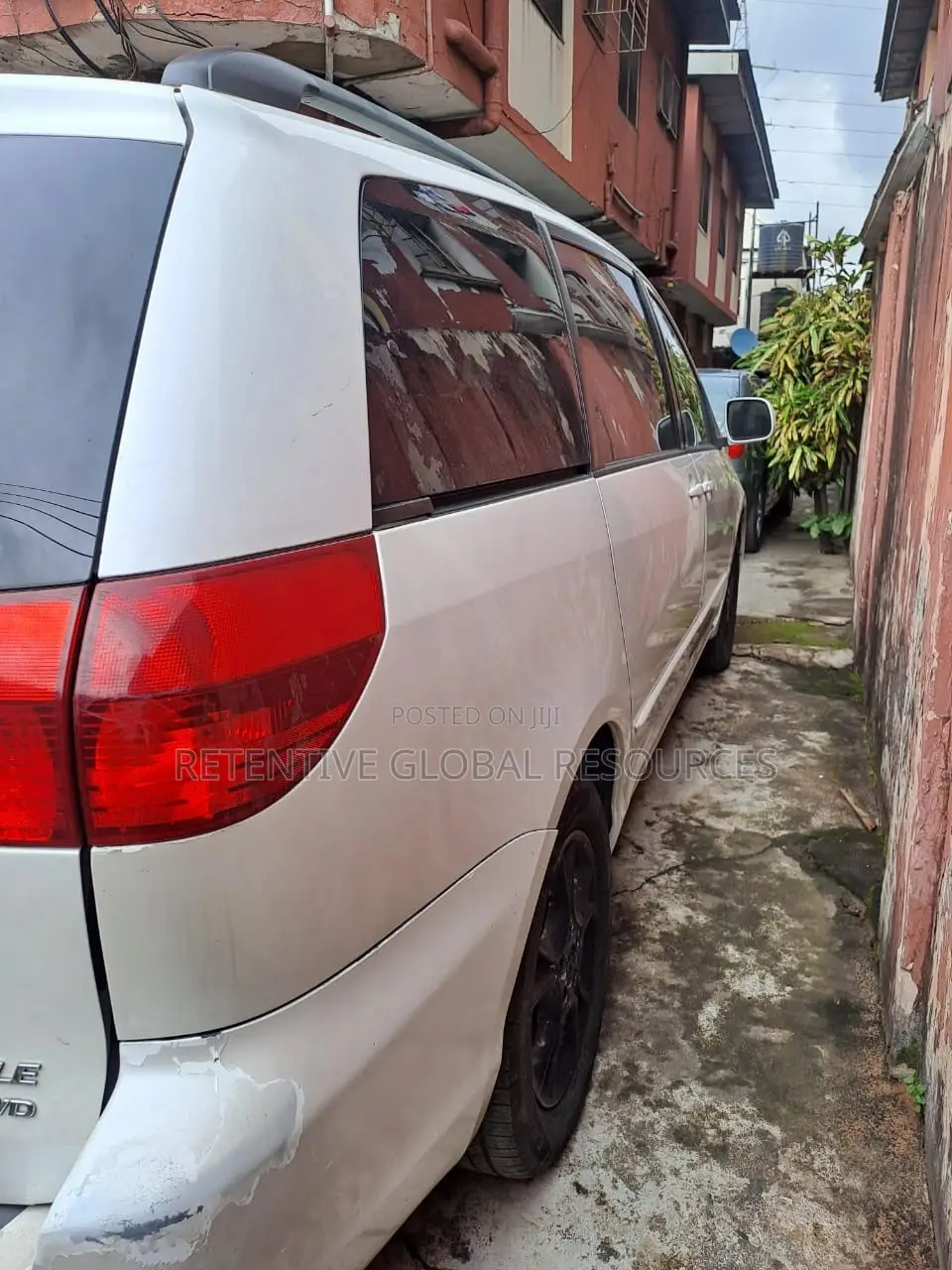 Toyota Sienna XLE AWD 2005 White