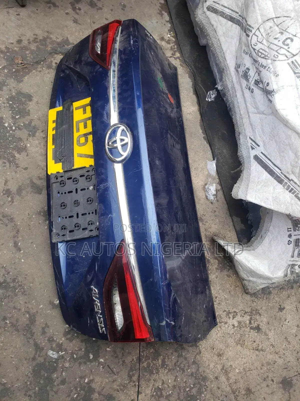 Boot Toyota Avensis 2018-2020 Complete