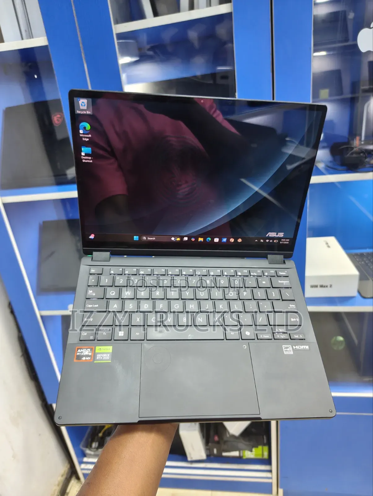 Laptop Asus ProArt PX13 32GB AMD Ryzen 9 SSHD (Hybrid) 1T