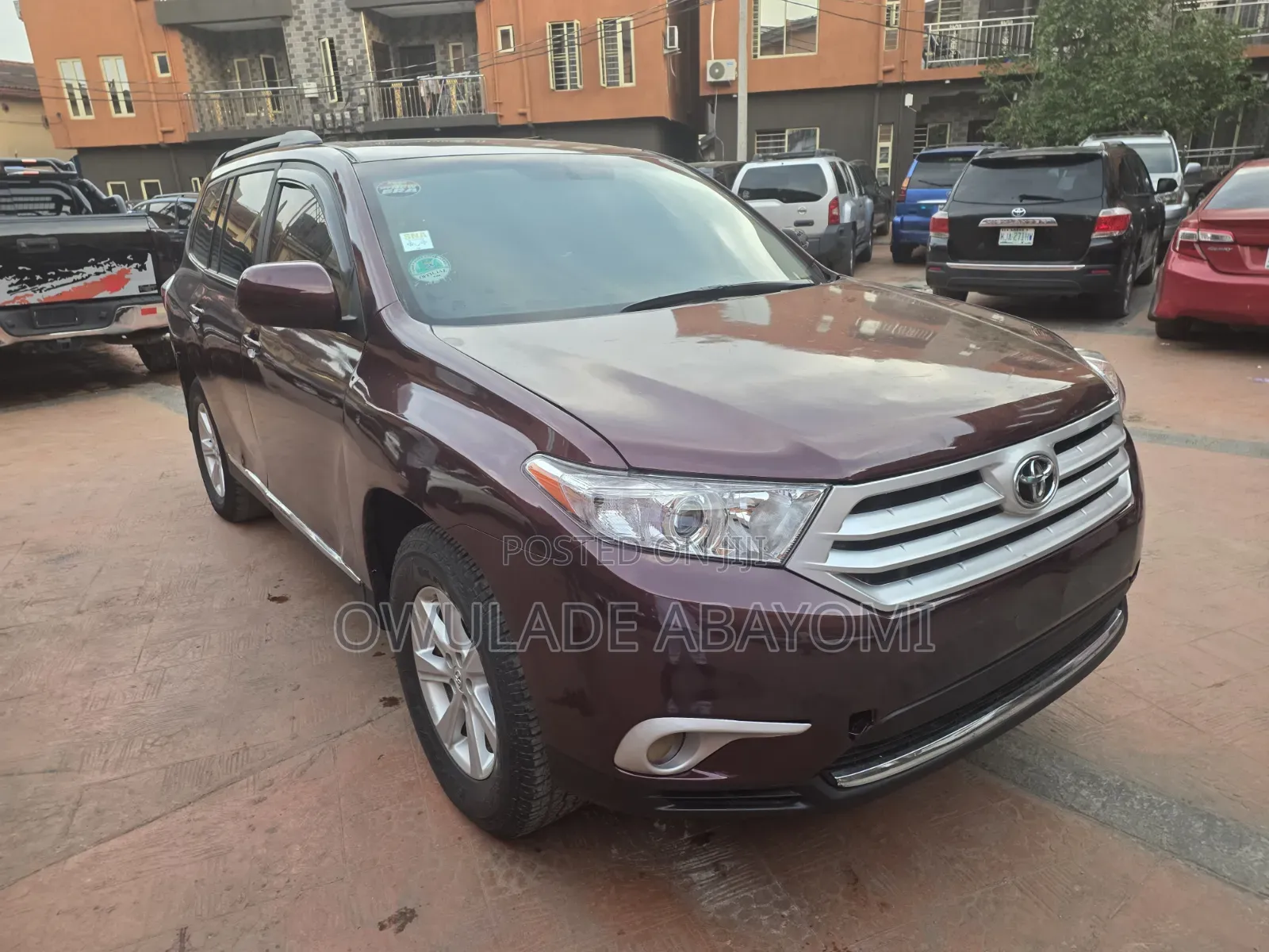 Toyota Highlander SE 2012 Burgundy