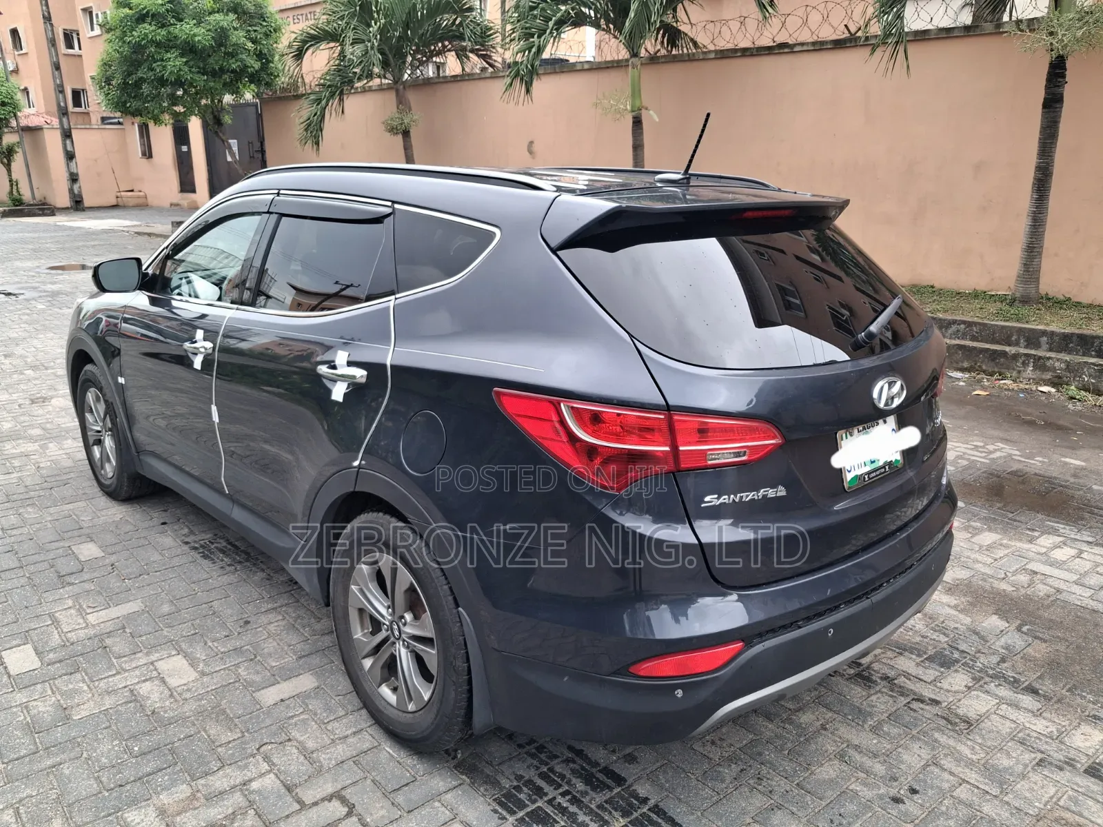 Hyundai Santa Fe 2015 Gray