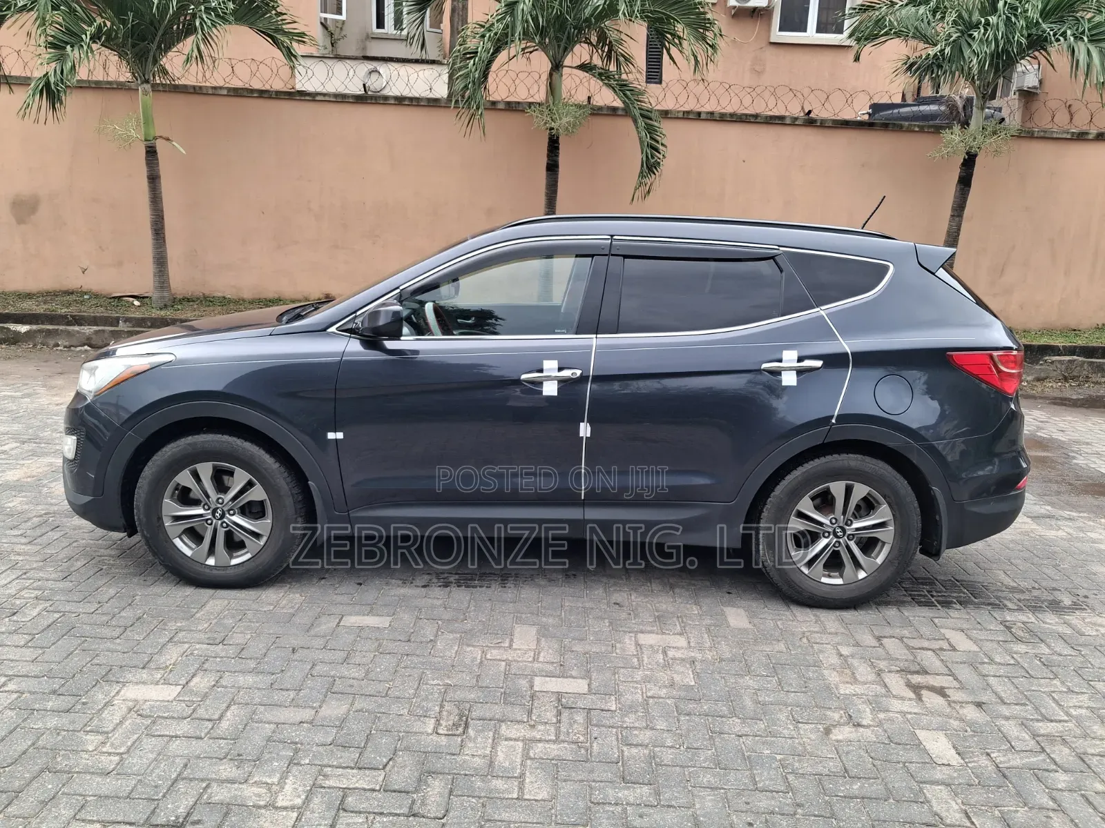 Hyundai Santa Fe 2015 Gray