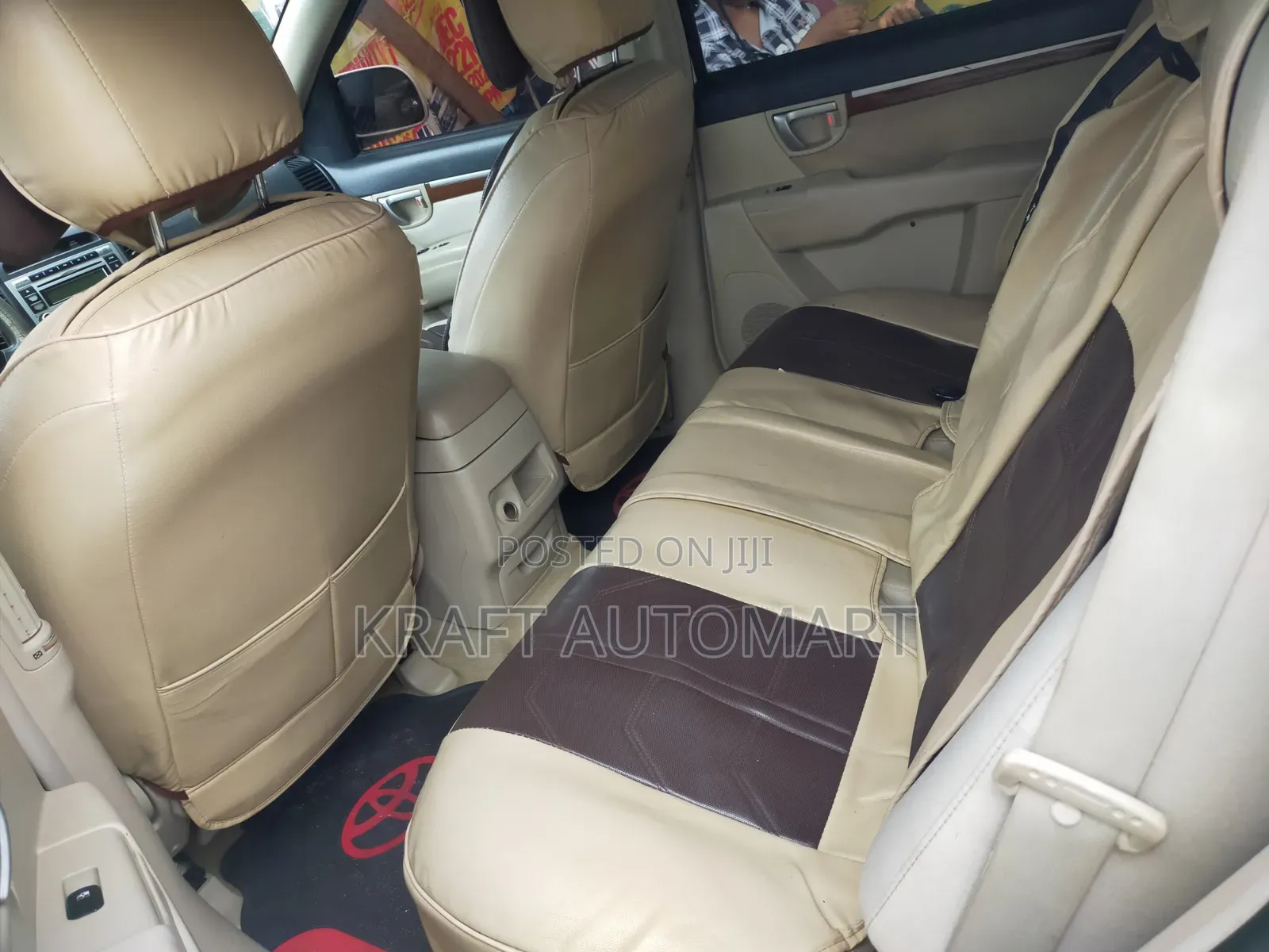 Hyundai Santa Fe 2008 White