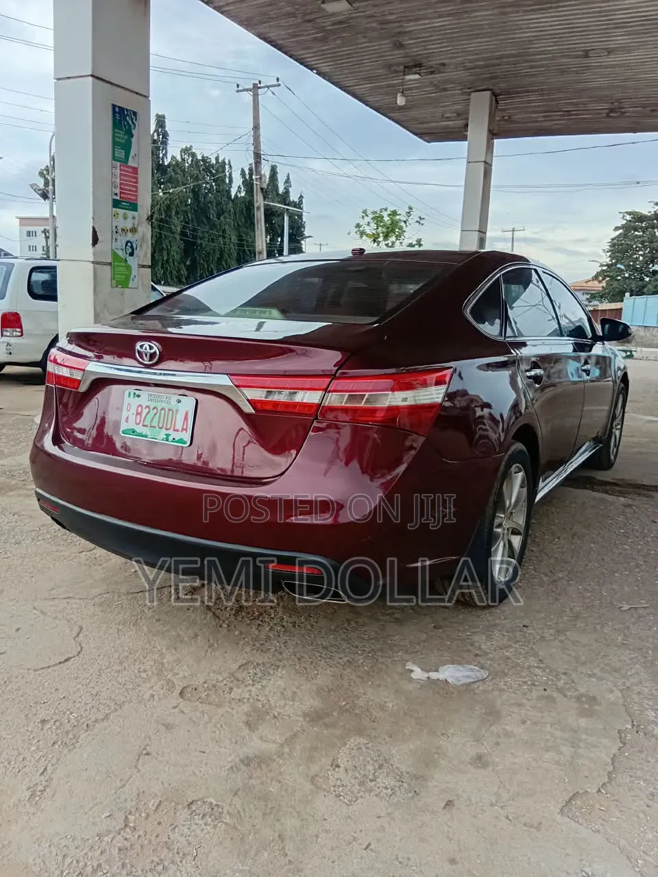 Toyota Avalon XLE 4dr Sedan (3.5L 6cyl 6A) 2014 Red