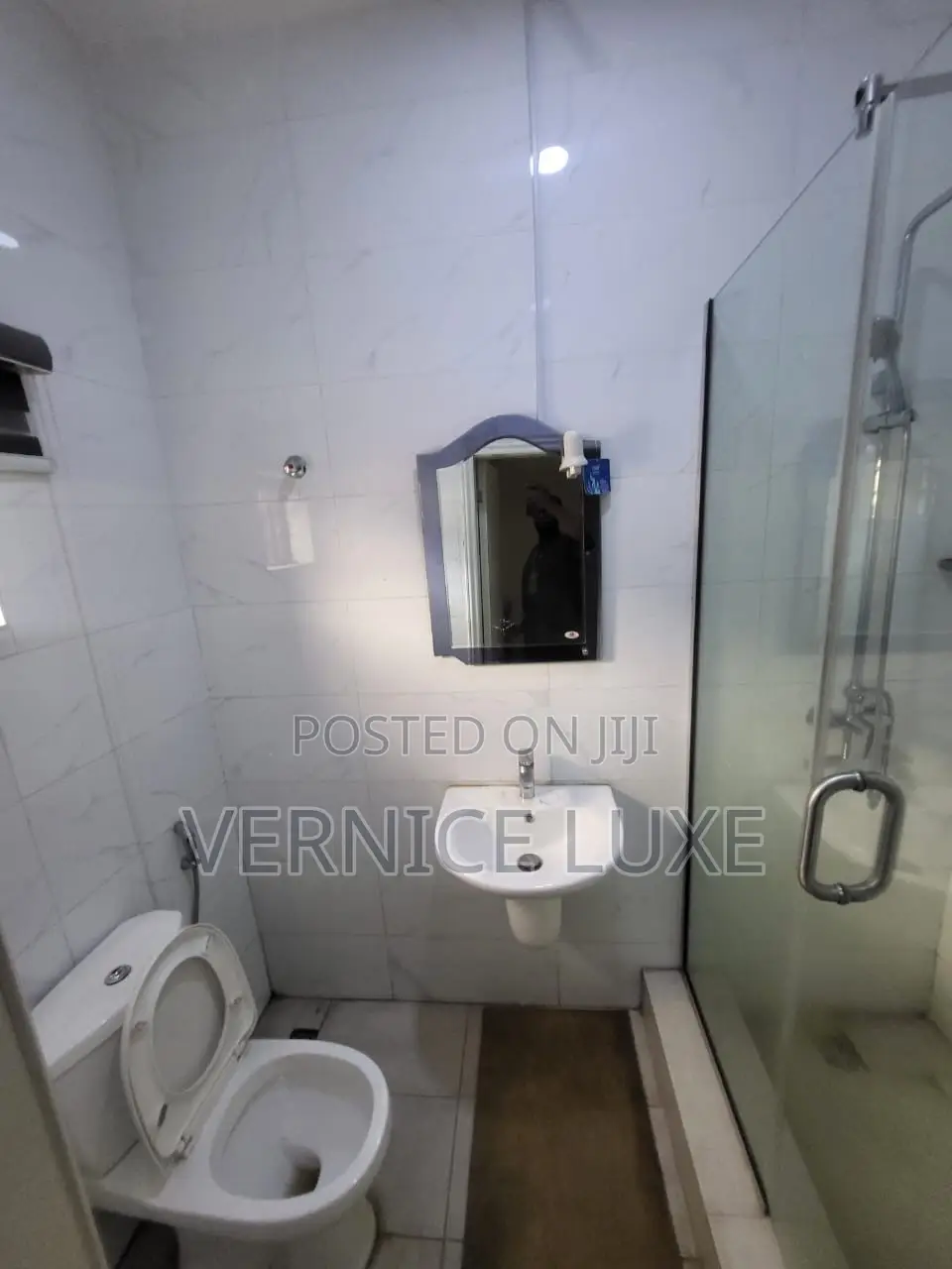 Furnished 1bdrm Duplex in General Paint, Lekki Gardens Estate for rent