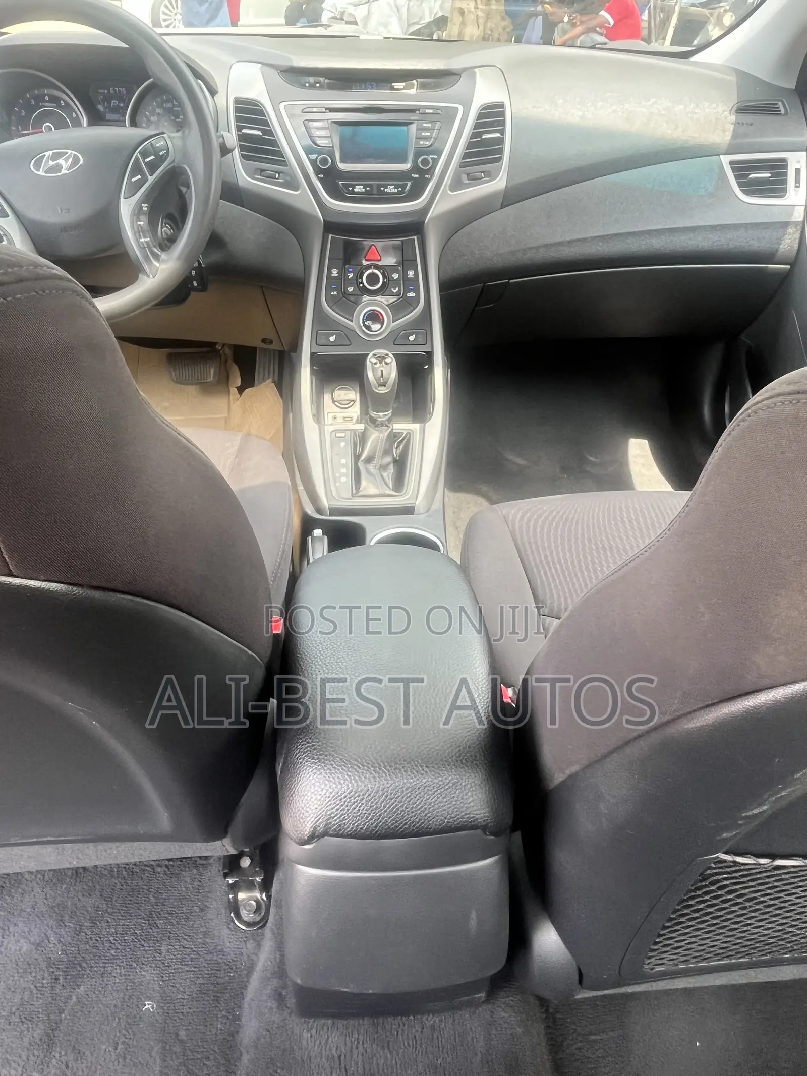 Hyundai Elantra 2015 Red