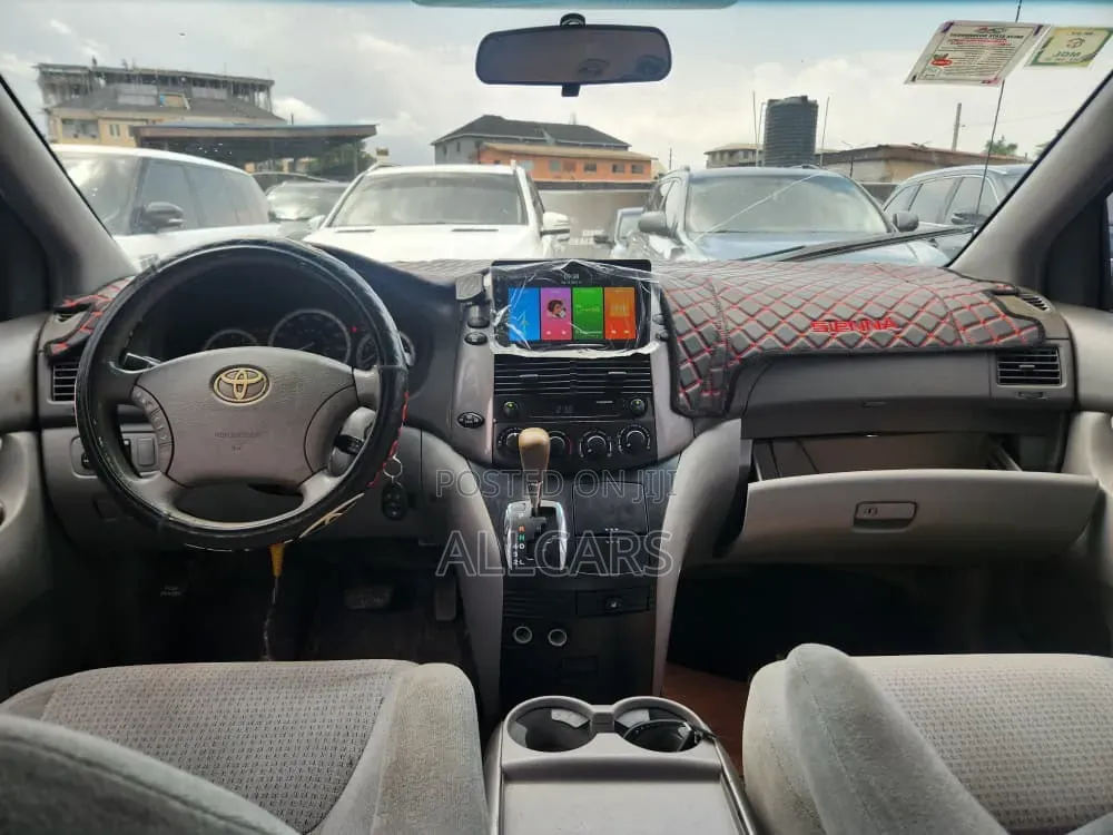 Toyota Sienna 2009 Blue